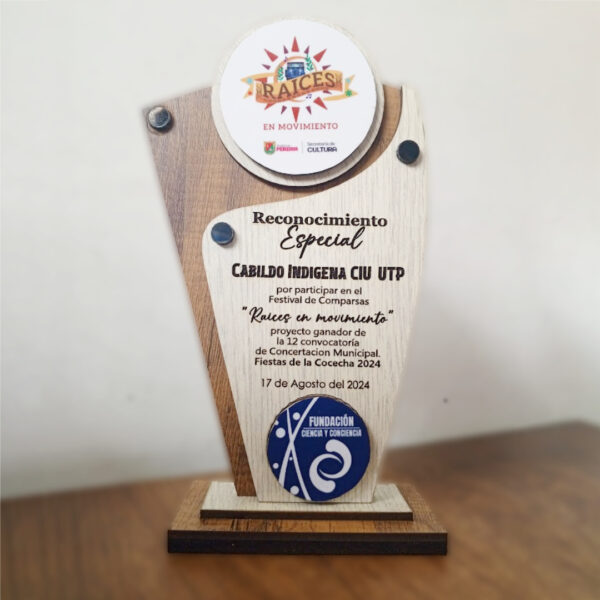 Placa en MDF con 2 Logos